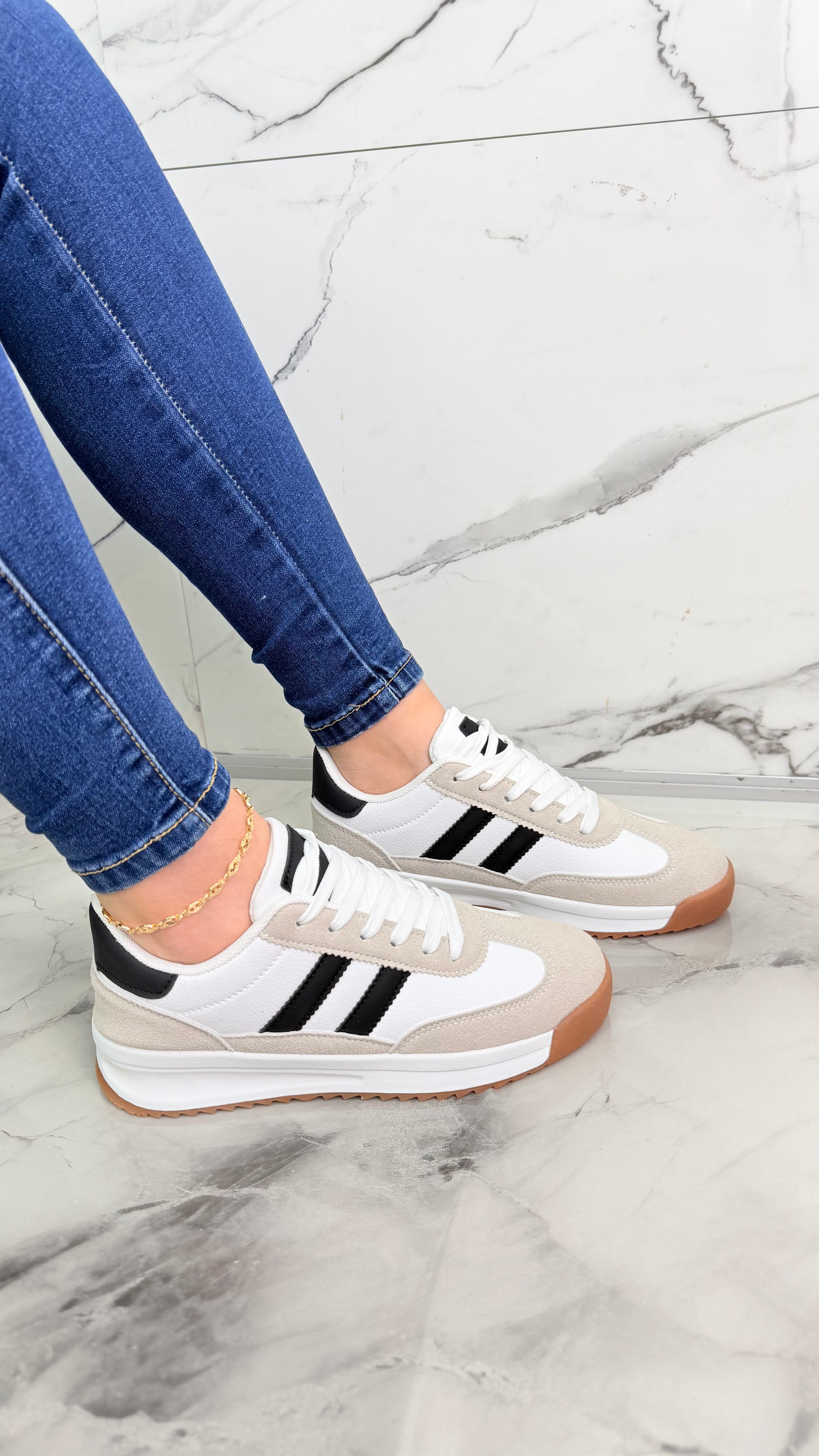 ZAPATILLAS RETRO