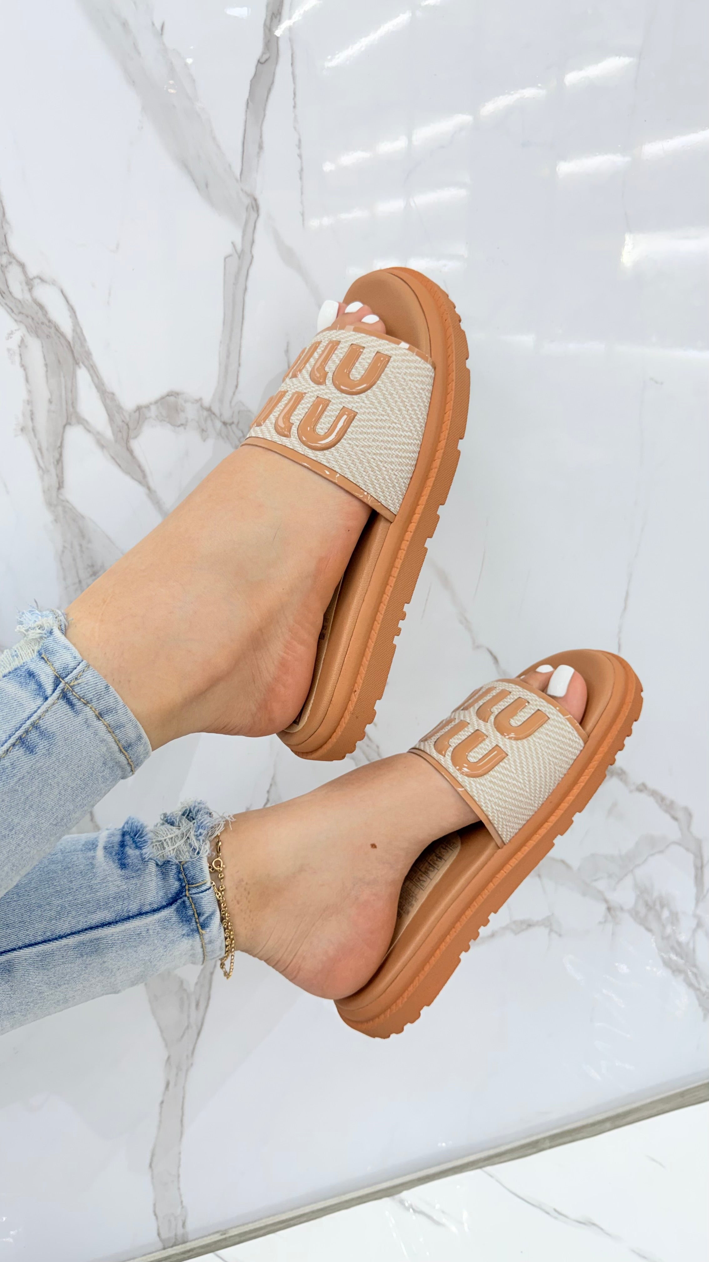 SANDALIAS MIU