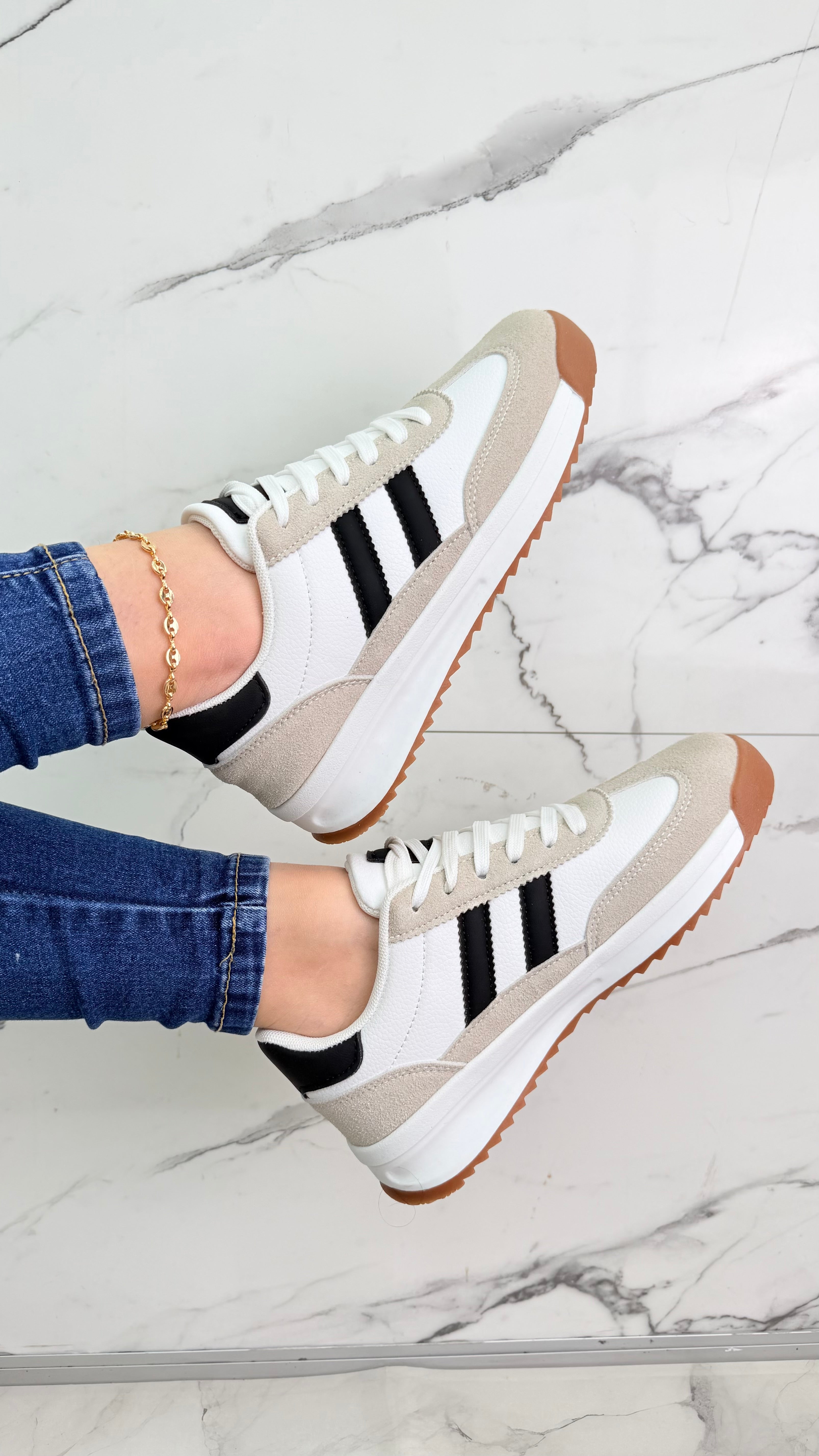 ZAPATILLAS RETRO