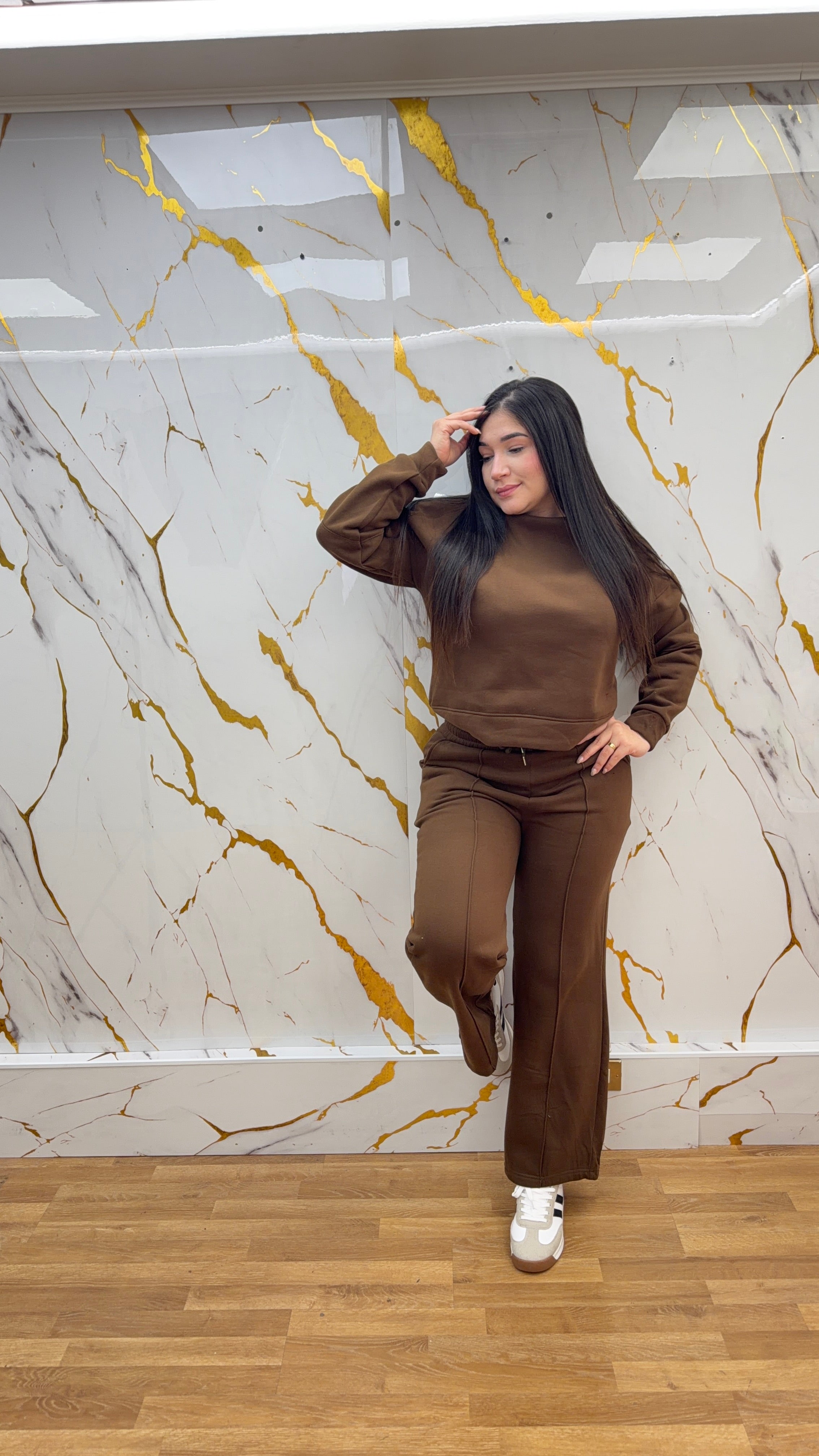 CONJUNTO SARA