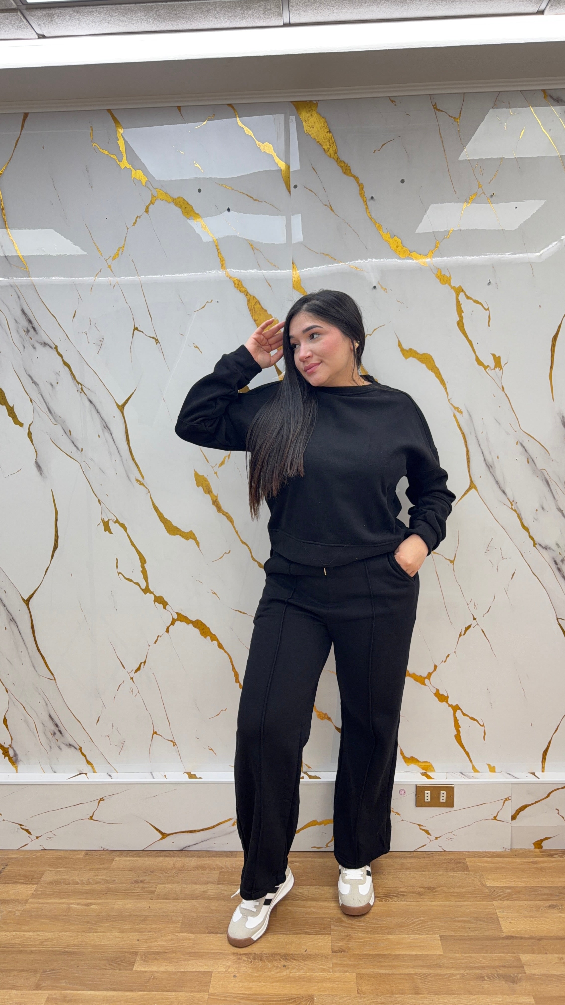 CONJUNTO SARA