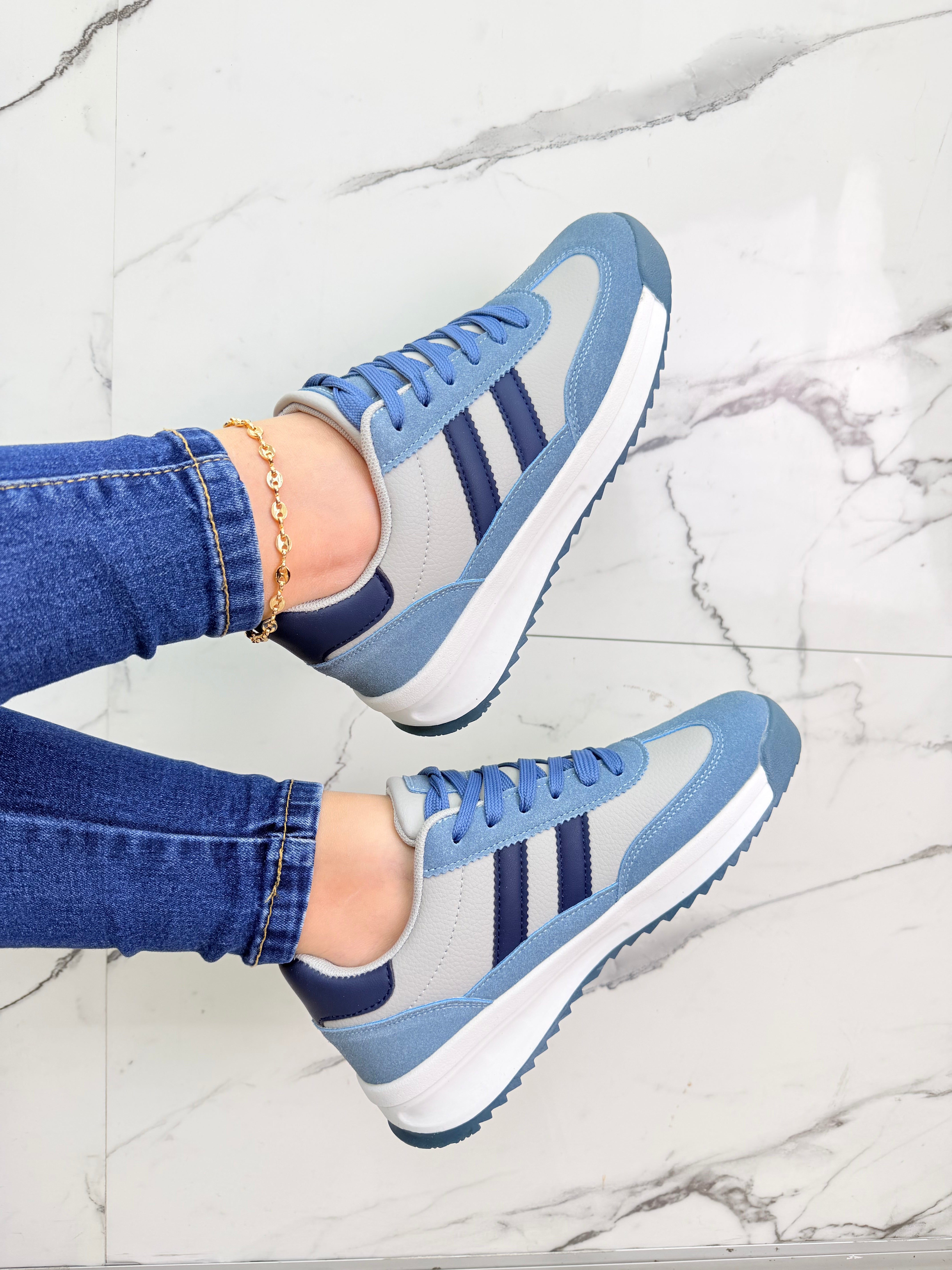 ZAPATILLAS RETRO